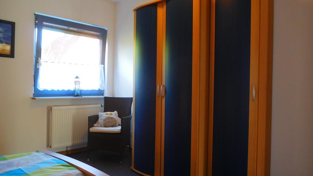 Ferienwohnung Familie Huebner 뤼베크 외부 사진